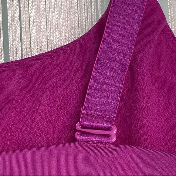 Pink Purple Sports Bra NWT Size Size M - Picture 10 of 17